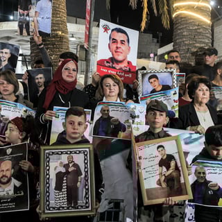 Picture of Palestinian prisoners in Israel
