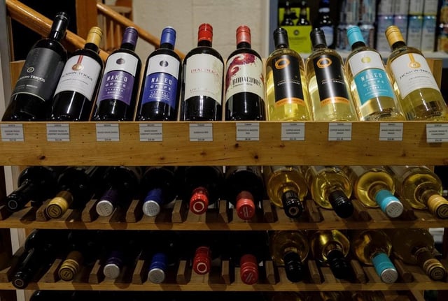 Albertans won't be buying booze in grocery or convenience stores any time soon.