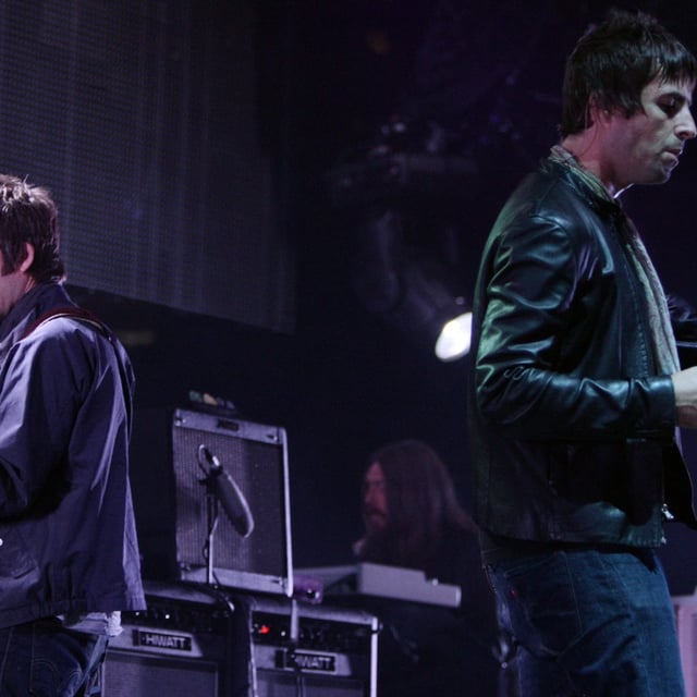 Noel, left, and Liam Gallagher of Oasis perform during the start of their Canadian tour in Vancouver, B.C., on Wednesday August 27, 2008. Recently reunited British rock group Oasis has expanded its North American tour, with a second Toronto show slated to kick off the leg.THE CANADIAN PRESS/Darryl Dyck