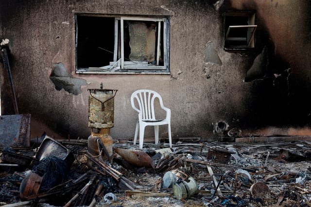 A view shows a destroyed home riddled with bullets, following the deadly October 7 attack by Hamas gunmen from the Gaza Strip, in Kibbutz Kfar Aza, southern Israel November 2, 2023. REUTERS/Evelyn Hockstein/File Photo