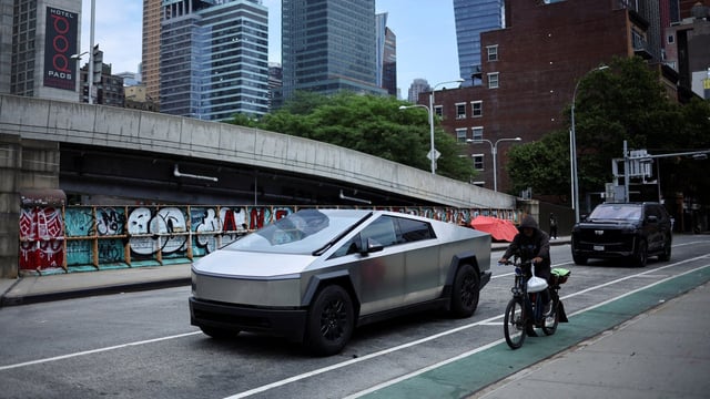 A Tesla Cybertruck is pictured parked in the Manhattan borough of New York City, U.S. June 23, 2024