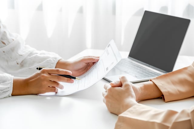 Plus d'un tiers (35%) des femmes cadres estime avoir été freinées dans leur vie professionnelle au cours des cinq dernières du fait d'être une femme.