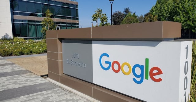 A sign is pictured outside a Google office near the company's headquarters in Mountain View, California, U.S., May 8, 2019.  REUTERS/Paresh Dave/File Photo