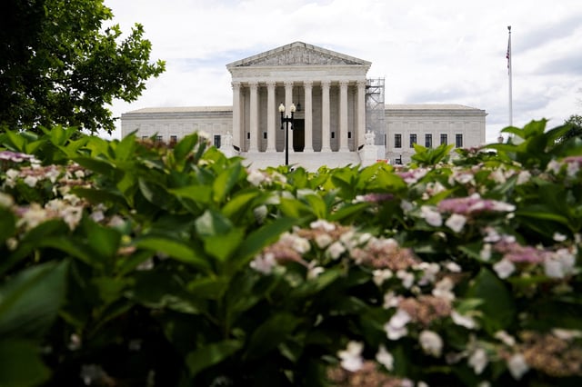 The U.S. Supreme Court is seen in Washington, U.S., June 27, 2024. REUTERS/Nathan Howard/File Photo