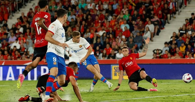 Soccer Football - LaLiga - RCD Mallorca v FC Barcelona - Son Moix, Palma, Mallorca, Spain - September 26, 2023 FC Barcelona's Fermin Lopez scores their second goal REUTERS/Albert Gea