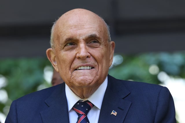 rudy giuliani apartment legal troubles