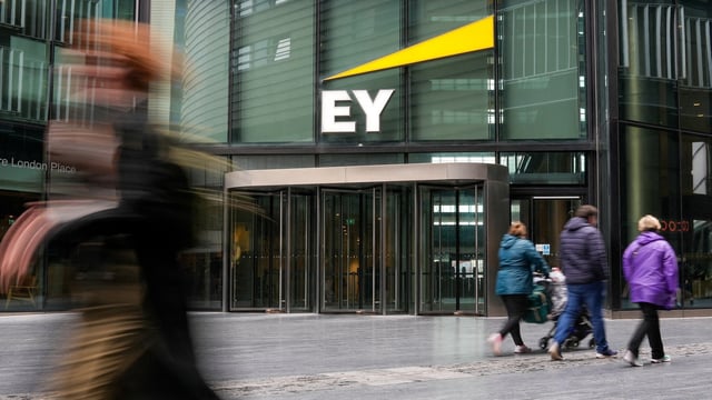 The sacked Ernst & Young (EY) employees took online courses on topics such as digital branding and AI.
