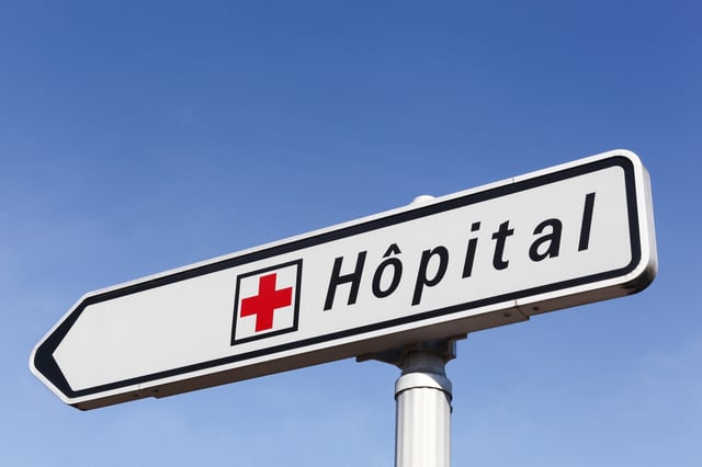 Le nombre de lits en état d'accueillir des patients en hospitalisation complète a encore diminué de 1,3 % en 2023. 