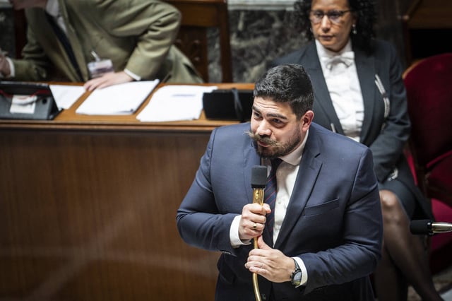 Guillaume Kasbarian, ministre de la Fonction publique, à l'Assemblée nationale, à Paris le 29 octobre 2024.