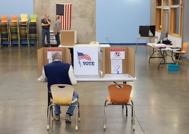 Un bureau de vote dans le Michigan. (photo d’illustration)