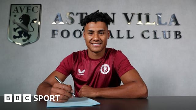 Ollie Watkins signs new Aston Villa contract
