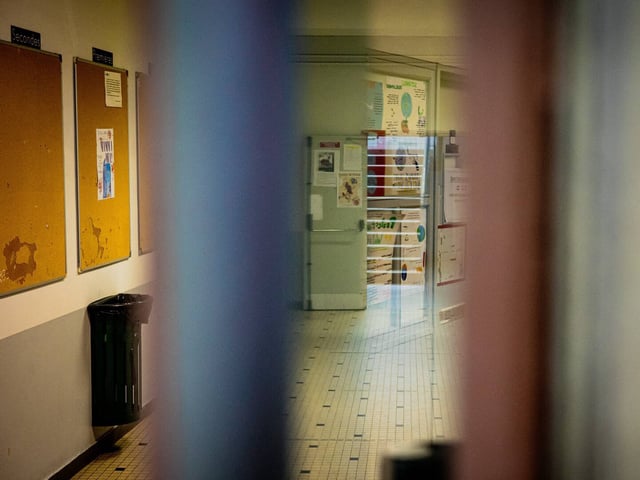 L'intérieur du lycée Maurice-Ravel à Paris, le 5 mars 2024, à l'occasion de la visite de la ministre de l'Education de l'époque, Nicole Belloubet.