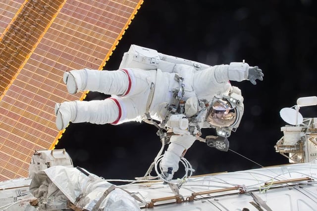 Astronaut Scott Kelly on a Spacewalk. (Copyright: NASA)