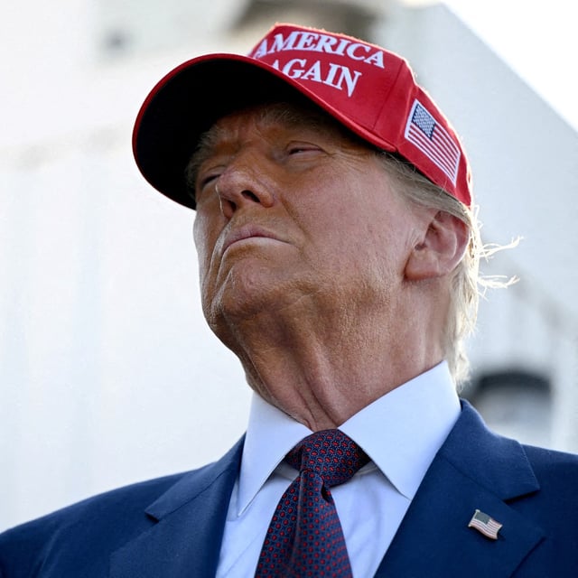 FILE PHOTO: U.S. President-elect Donald Trump attends a viewing of the launch of the sixth test flight of the SpaceX Starship rocket, in Brownsville, Texas, U.S., November 19, 2024 . Brandon Bell/Pool via REUTERS/File Photo