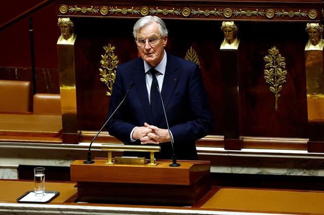 Michel Barnier à la tribune, ce lundi, au moment d’activer l’article 49.3.