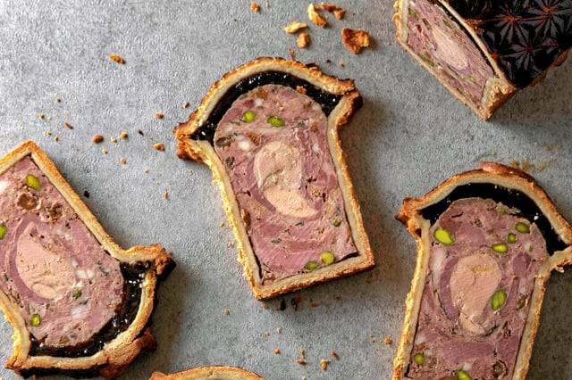 La quinzième édition du championnat du monde de pâté croûte s'est tenue le lundi 2 déecmbre 2024, à Lyon.
