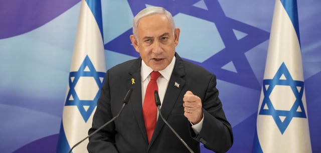 Benjamin Netanjahu spricht während einer Pressekonferenz in Jerusalem