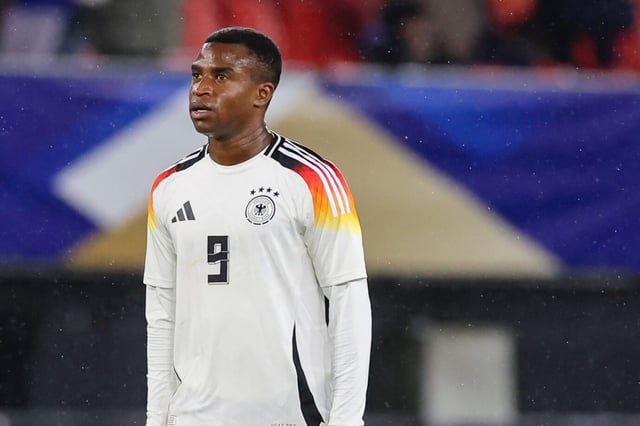 Das Bild zeigt den Fußballer Youssoufa Moukoko vom BVB.