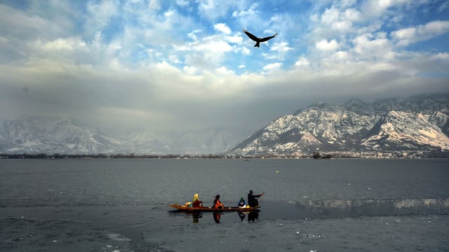 In Srinagar, night temperature on December 29 dipped to minus 0.9 degrees celsius.