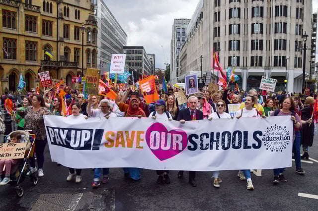 Thousands of teachers march in Westminster during a National Education Union (NEU) strike in 2023 (Photo: Vuk Valcic/SOPA/LightRocket)