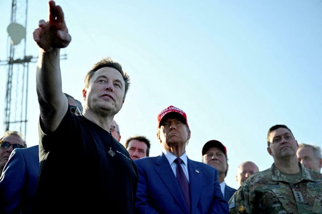 Elon Musk et Donald Trump sur un site de lancement de SpaceX au Texas (États-Unis), le 19 novembre 2024.
