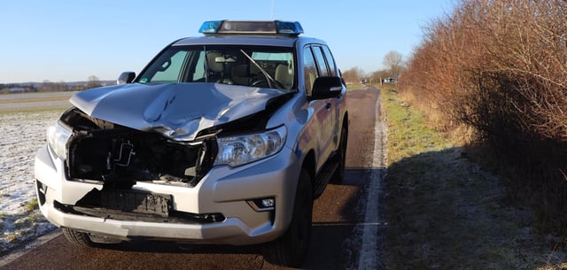 Das beschädigte Fahrzeug der US-Militärpolizei bei Ansbach