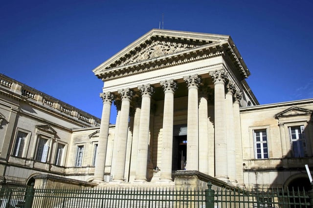 L'autopsie de l'adolescente a conclu à un trouble du rythme cardiaque lié à son extrême maigreur, ainsi qu'à une septicémie. Sa mère et son beau-père seront jugés à partir du 20 janvier à Montpellier.
