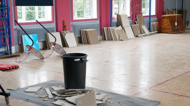 More than 100 schools, including Parks Primary School in Leicester, were shut in 2023 after reinforced autoclaved aerated concrete was discovered