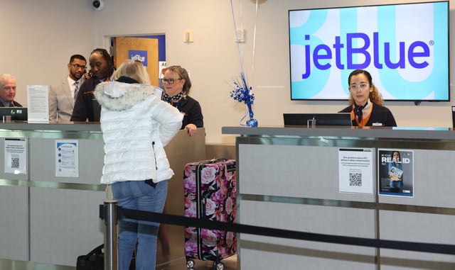 JetBlue now accepts Venmo for ticket sales.