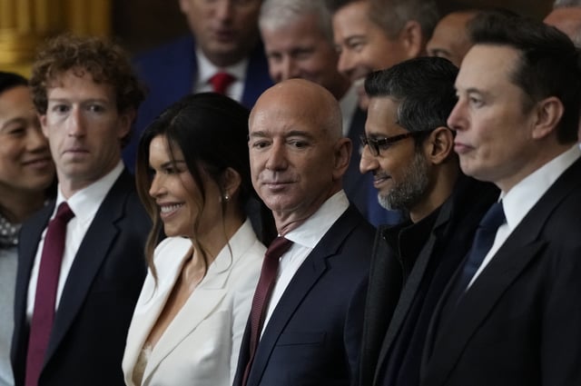 Guests including Mark Zuckerberg, Lauren Sanchez