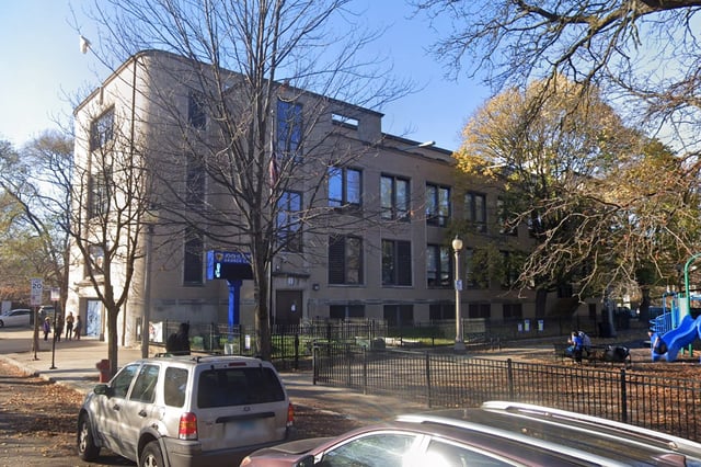 Hamline Elementary School in Chicago.