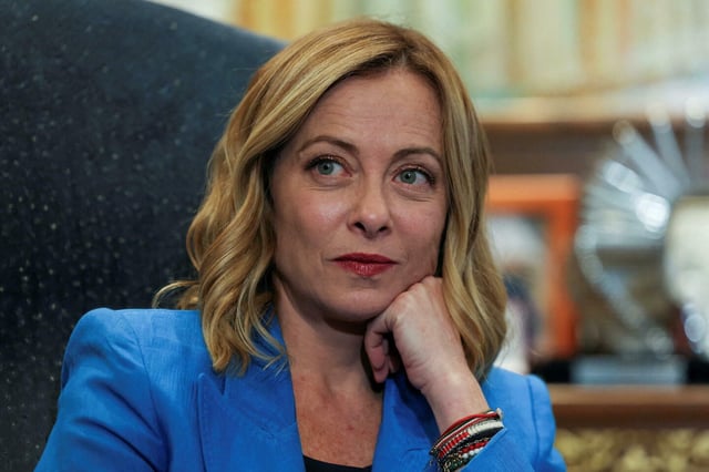 Giorgia Meloni est soupçonnée d’avoir facilité la libération d’un militaire libyen accusé de « crimes contre l'humanité ». 
