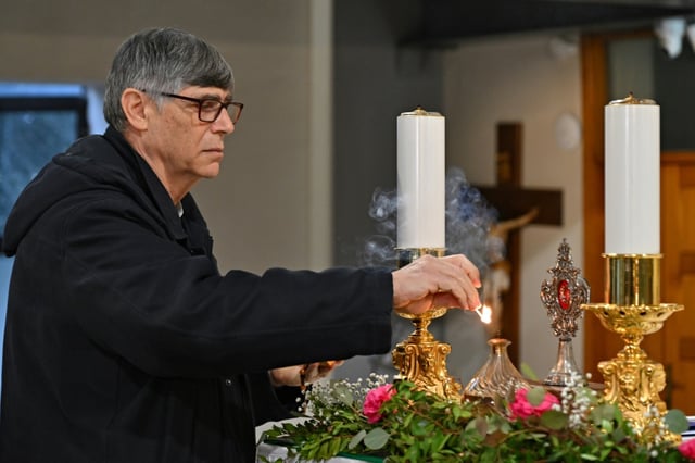 Maurizio Patriciello has  lived under police protection since 2022 due to threats from the Camorra mafia