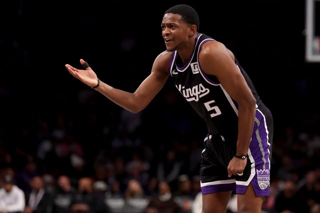 Sacramento Kings guard De'Aaron Fox could be on the move.