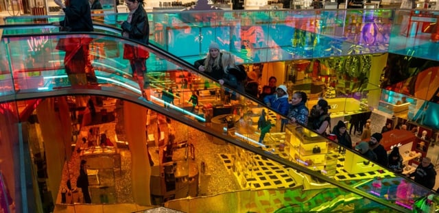 Dans le grand magasin Saks Fifth Avenue à New York, le 29 novembre 2024