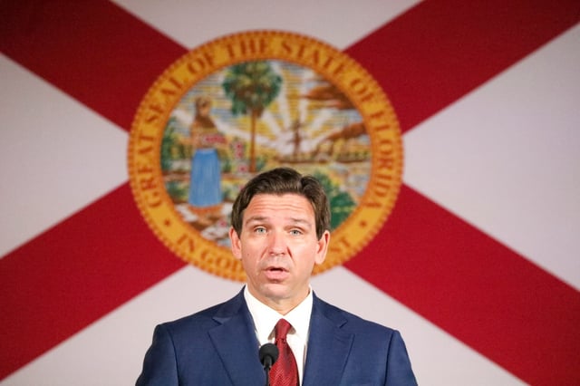 Gov. Ron DeSantis plans to raise fund to support a “strong conservative” candidate to succeed him. (Tampa Bay Times)