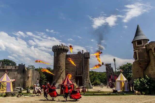 Le Puy du Fou.