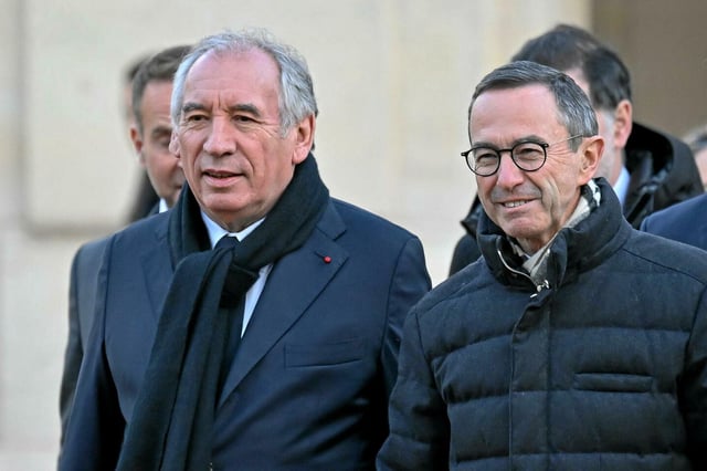 Le Premier ministre François Bayrou, aux côtés de Bruno Retailleau, chargé de l'Intérieur.
