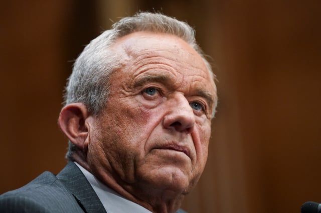 Robert F. Kennedy Jr., U.S. President Trump’s nominee to be secretary of Health and Human Services, testifies before a Senate Health, Education, Labor, and Pensions (HELP) Committee confirmation hearing on Capitol Hill in Washington, U.S., January 30, 2025. REUTERS/Nathan Howard/File Photo
