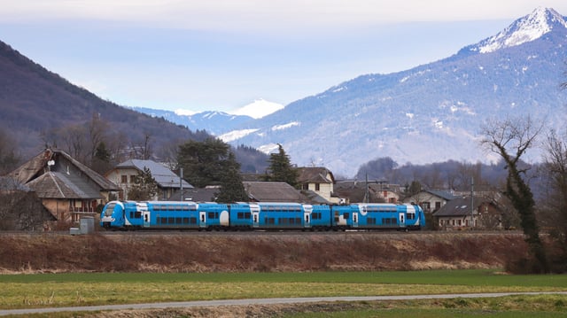 Aucune perturbation n’est à déplorer sur la ligne ferroviaire entre Lyon et Bourg-Saint-Maurice, dans la vallée de la Tarentaise. Ici un TER.