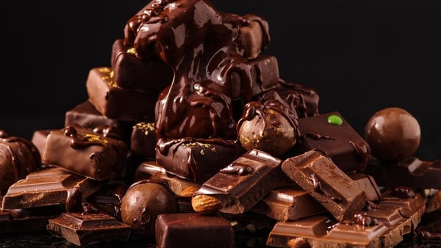 The FDA has upgraded Cal Yee's initial recall warning for several chocolate and yogurt-covered products to its highest risk level classification of Class 1. 