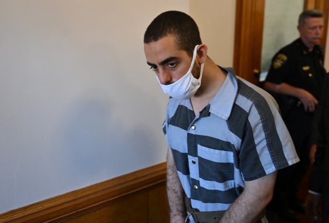 Le procès d'Hadi Matar pour la tentative d'assassinat contre Salman Rushdie s'ouvre ce mardi 4 février à New York.