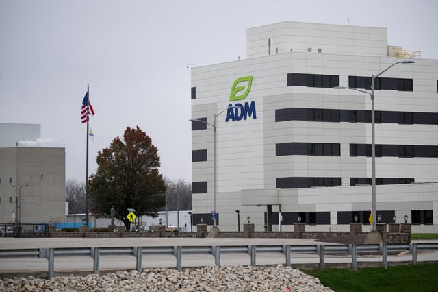 A general view of the Archer Daniels Midland headquarters in Decatur, Illinois, U.S. November 23, 2024.  REUTERS/Vincent Alban/File Photo