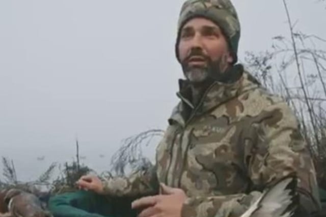 Two Italian Green lawmakers accused Donald Trump Jr. of illegally hunting a protected bird in the Venice Lagoon and called on authorities to investigate.