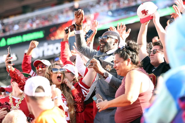 San Francisco 49ers’ Hall of Famer Jerry Rice will be one of the coaches at the 2025 NBA-All Star Celebrity Game at Oakland Arena on Feb. 14.