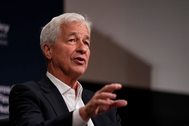 Jamie Dimon, CEO of JPMorgan Chase, said he would have missed too much time with his family if he had run for president and won.