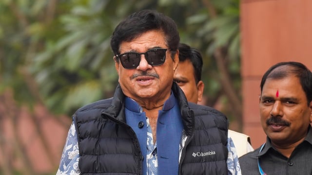 TMC MP Shatrughan Sinha said that India does not need divisive and hate-driven ideas