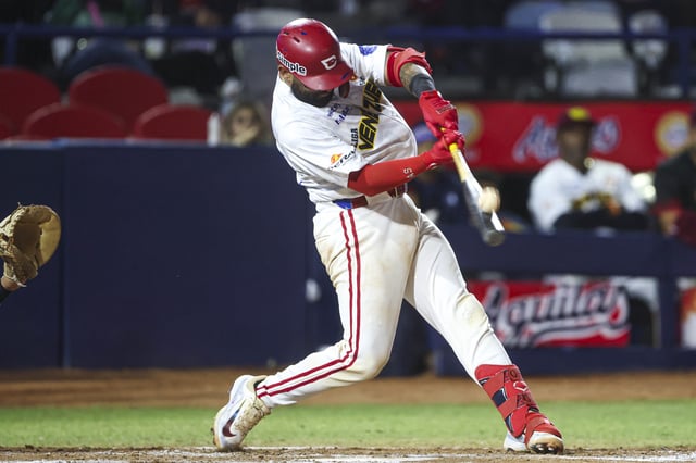 Ali Sanchez of Cardenales de Lara of Venezuela bats in the third inning, during the game between Japan v Venezuela as part of the Serie Del Caribe 2025 at Estadio El Nido De Los Aguila on February 4, 2025 in Mexicali, Mexico.