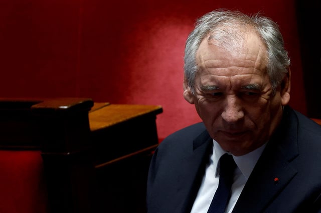 French Prime Minister Francois Bayrou before a debate and a vote on a motion of no-confidence against the French government on the 2025 budget bill (PLF), tabled by members of parliament of La France Insoumise (France Unbowed - LFI) parliamentary group, at the National Assembly in Paris, France, February 5, 2025. REUTERS/Gonzalo Fuentes