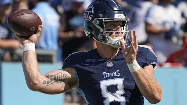 FILE - Tennessee Titans quarterback Will Levis (8) warms up before an NFL football game against the Cincinnati Bengals, Sunday, Oct. 1, 2023, in Nashville, Tenn. Tennessee rookie quarterback Will Levis sure looks like he will make his NFL debut Sunday, Oct. 29, 2023 against the Atlanta Falcons. (AP Photo/George Walker IV, File)